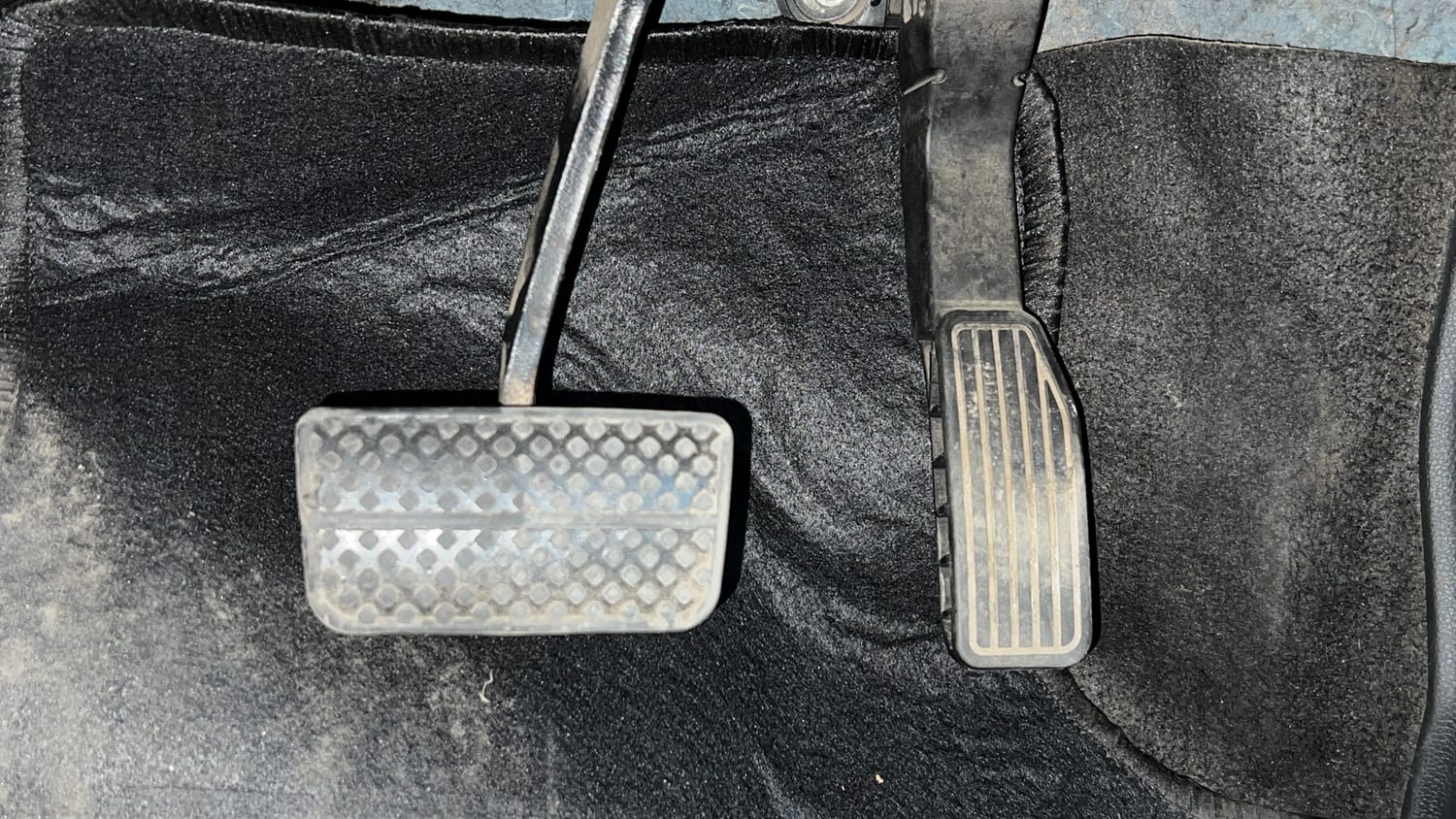 Used 2015 Honda Jazz V AT Petrol Petrol Automatic interior PEDALS VIEW