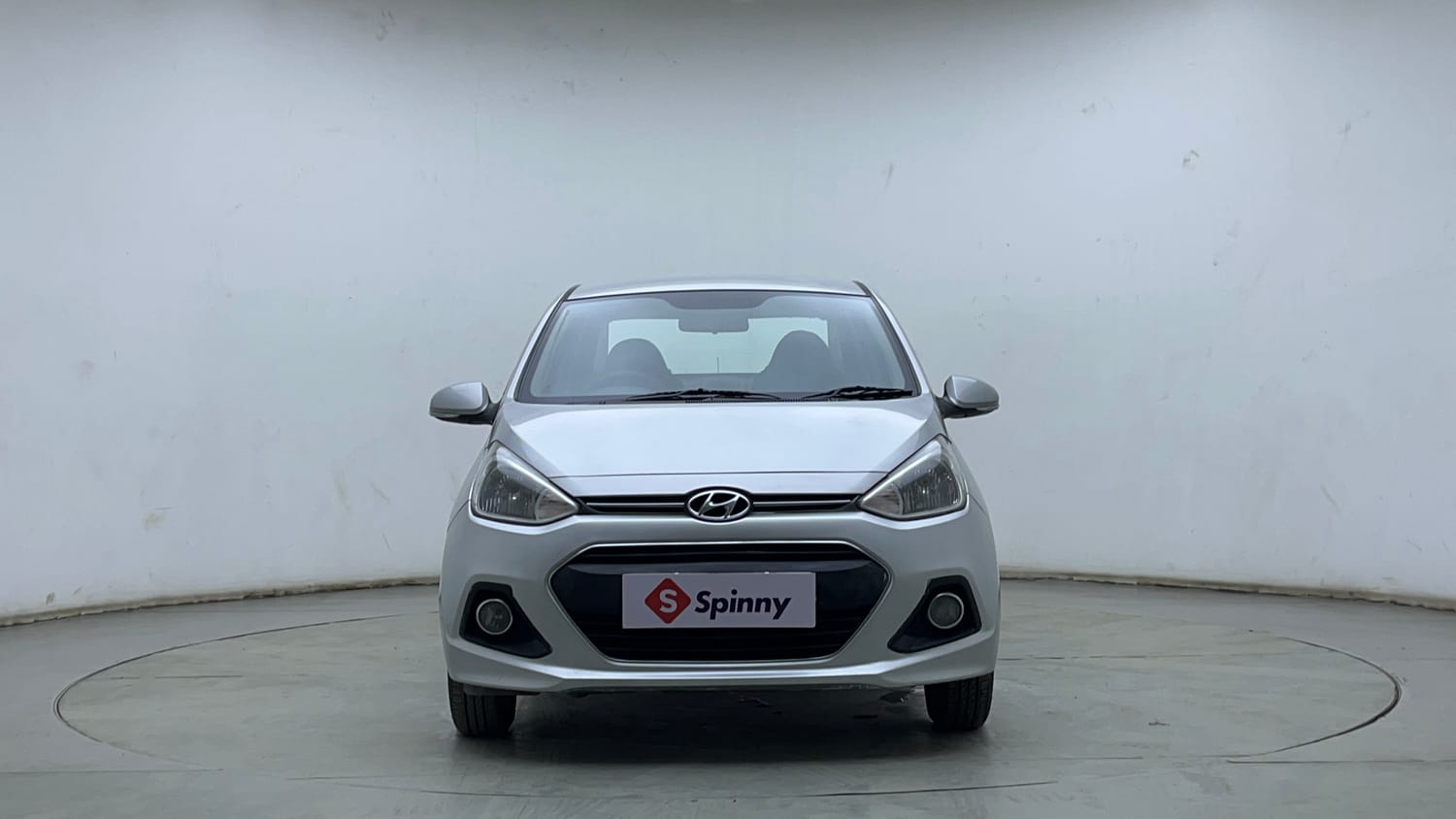 Used 2015 Hyundai Xcent S 1.2 (O) Petrol Manual exterior FRONT VIEW