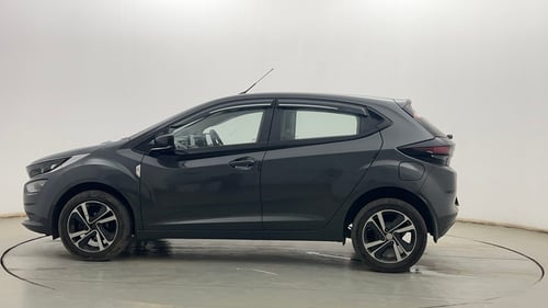 Used 2022 Tata Altroz XZ Petrol Petrol Manual exterior LEFT SIDE VIEW