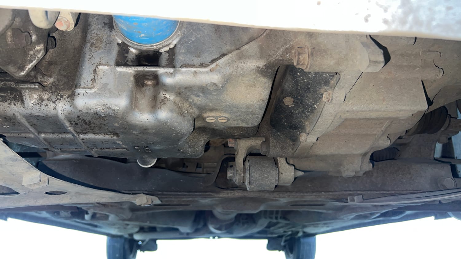 Used 2013 Honda Amaze 1.2 S i-VTEC Petrol Manual extra FRONT LEFT UNDERBODY VIEW