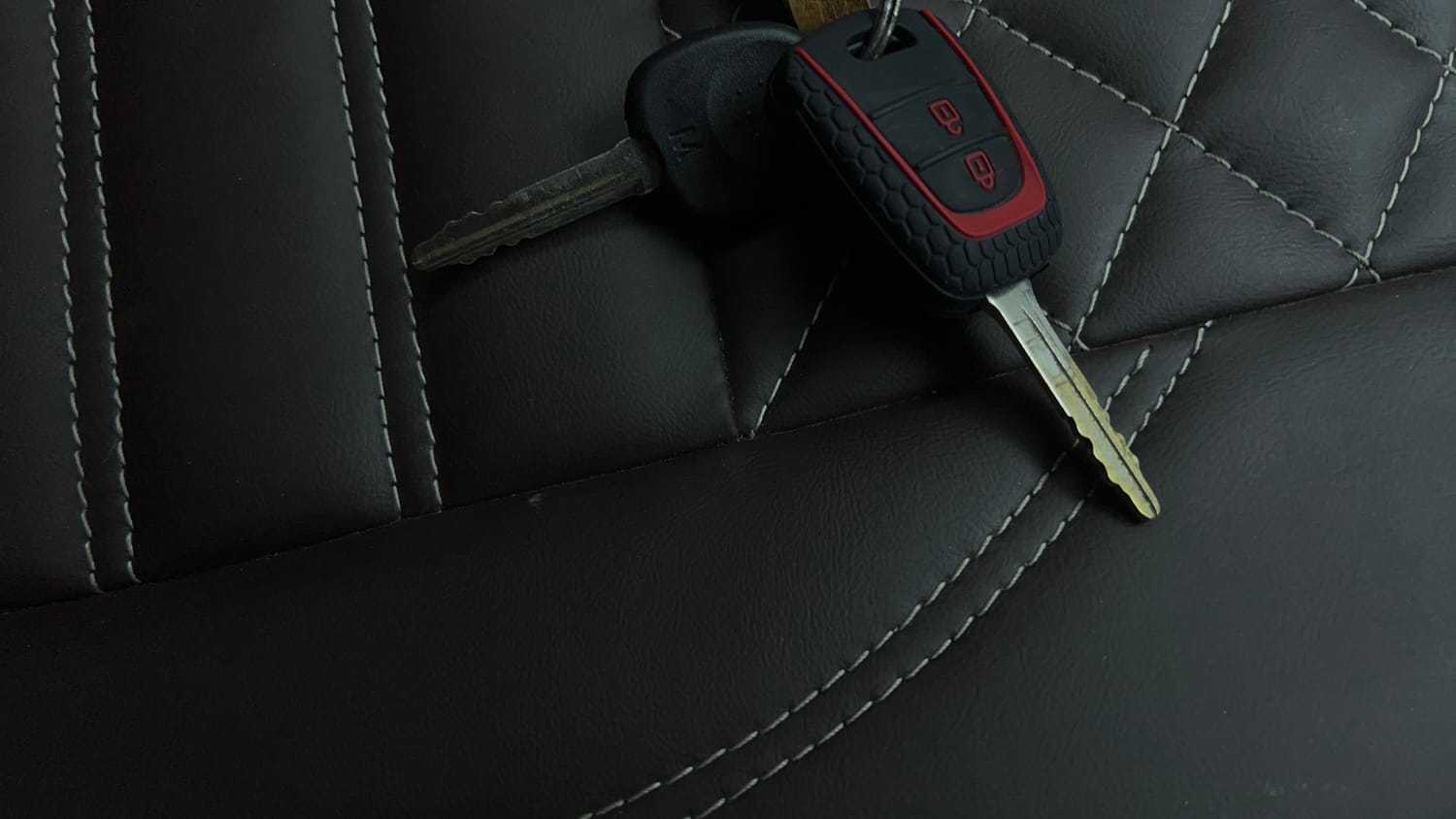 Used 2022 Hyundai Santro Sportz Petrol Manual extra CAR KEY VIEW