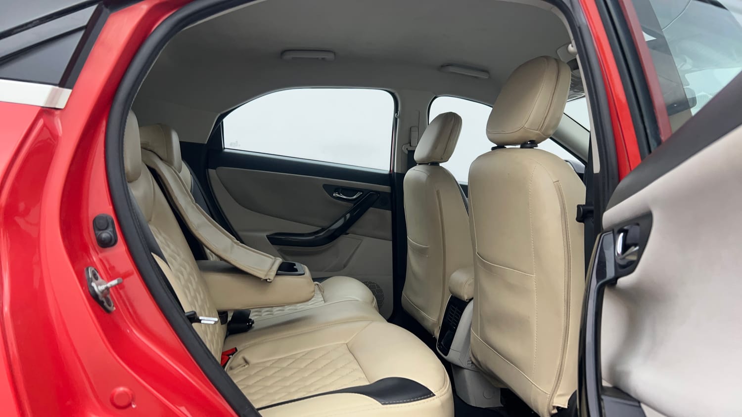 Used 2021 Tata Nexon XZA Plus Petrol Automatic interior RIGHT SIDE REAR DOOR CABIN VIEW