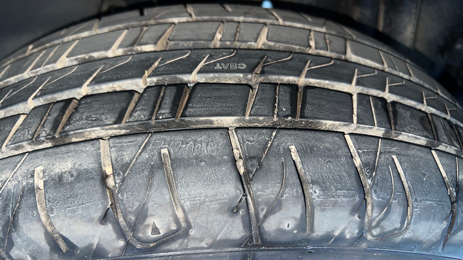 Used 2018 Renault Duster RXL Petrol Petrol Manual tyres RIGHT REAR TYRE TREAD VIEW