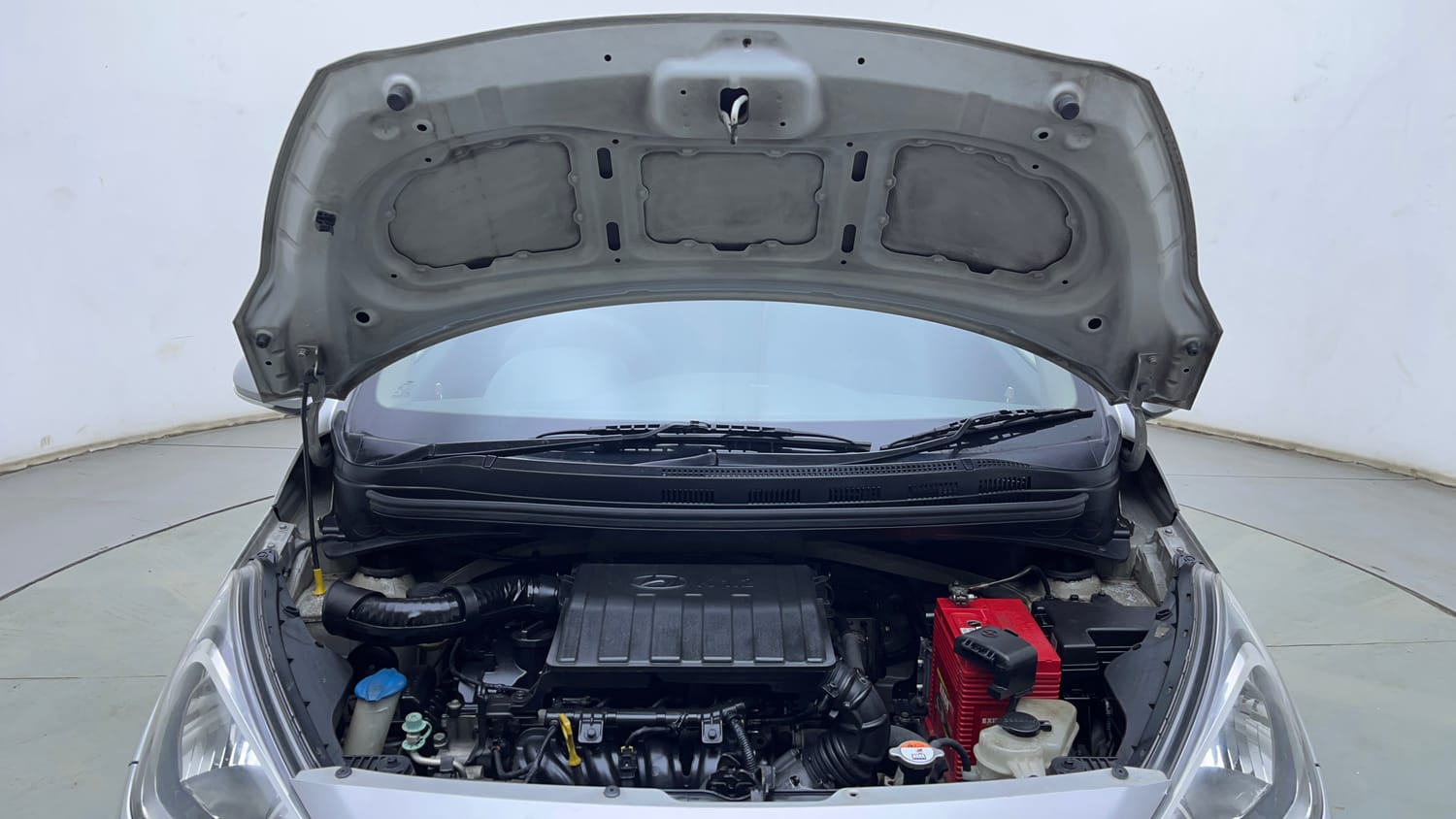 Used 2015 Hyundai Xcent S 1.2 (O) Petrol Manual engine ENGINE & BONNET OPEN FRONT VIEW