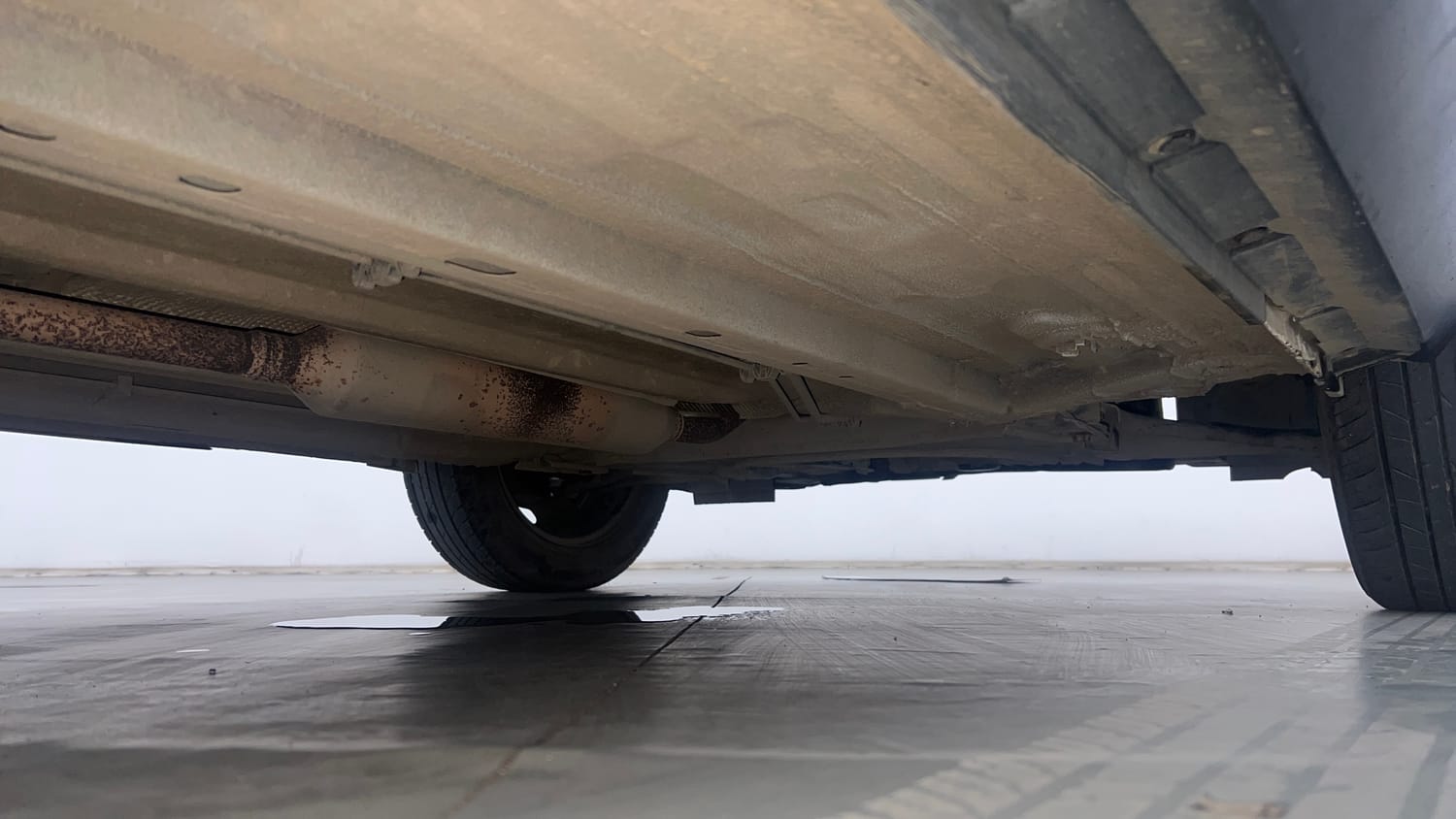 Used 2021 Nissan Magnite XL Petrol Manual extra REAR RIGHT UNDERBODY VIEW