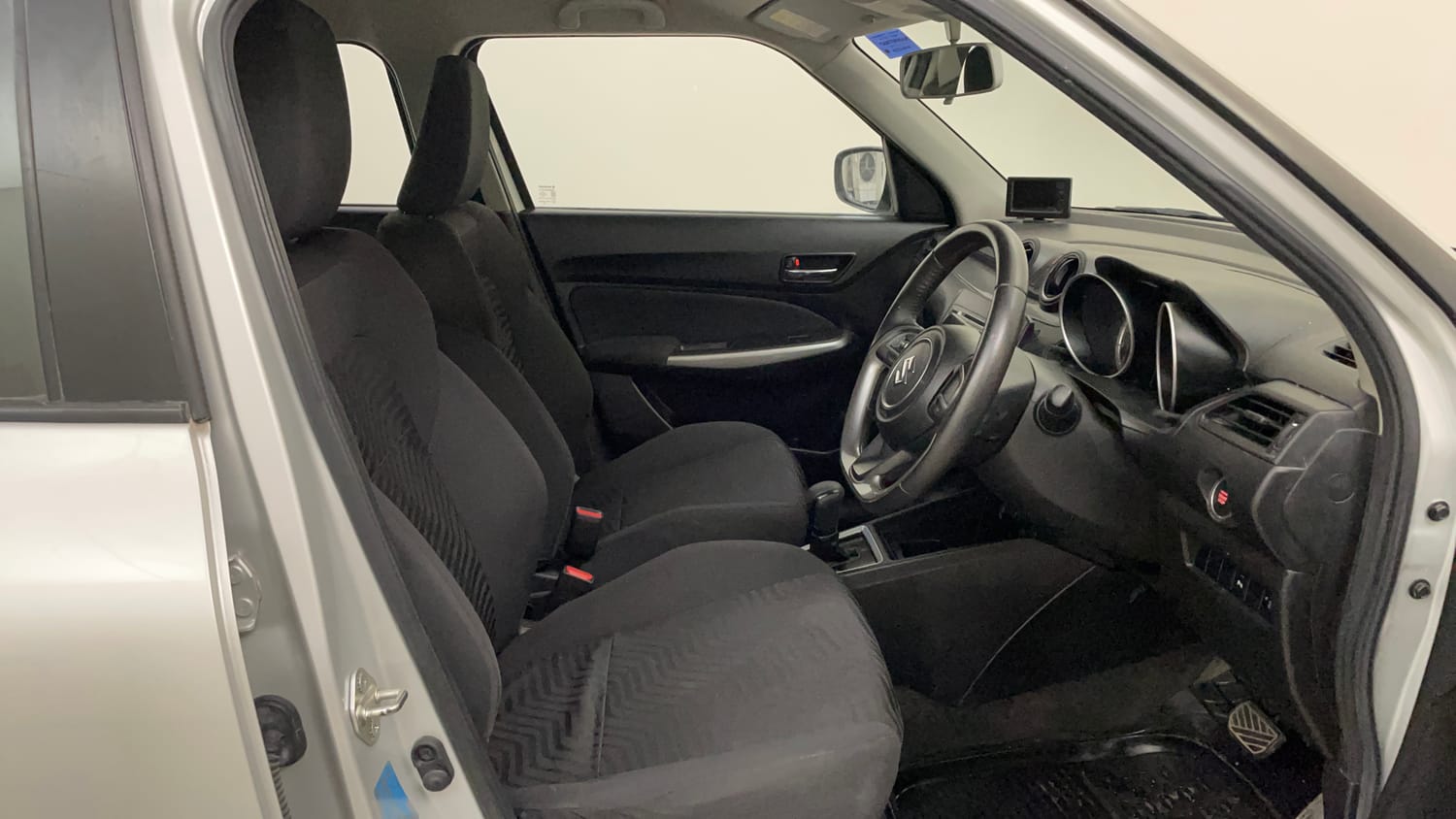 Used 2019 Maruti Suzuki Swift ZXi AMT Petrol Automatic interior RIGHT SIDE FRONT DOOR CABIN VIEW