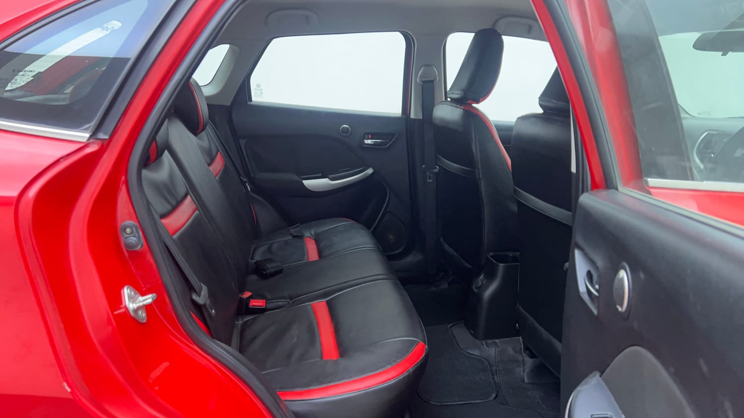 Used 2016 Maruti Suzuki Baleno Delta 1.2 AT Petrol Automatic interior RIGHT SIDE REAR DOOR CABIN VIEW