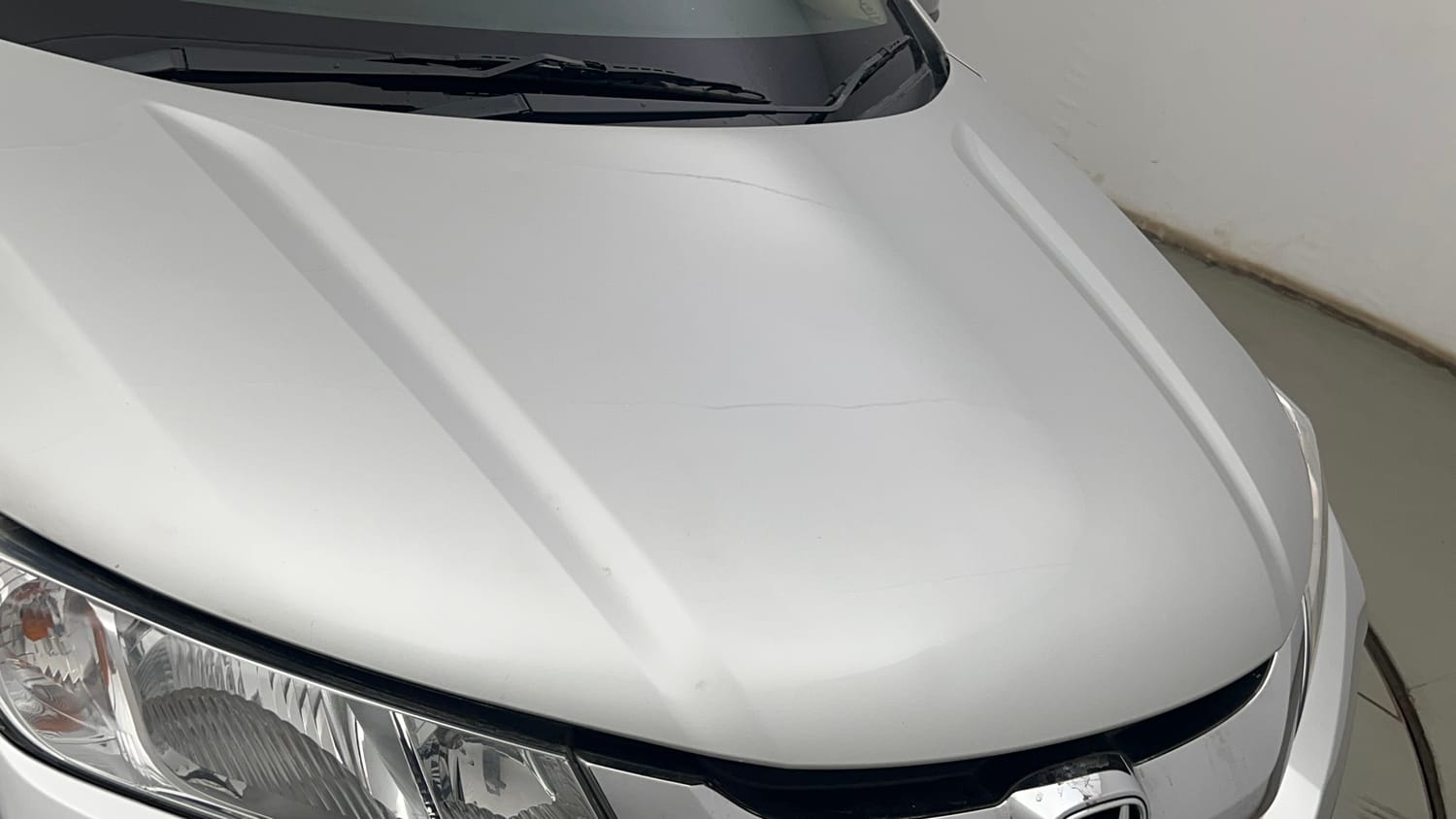Used 2015 Honda City VX Petrol Manual dents MINOR DENT