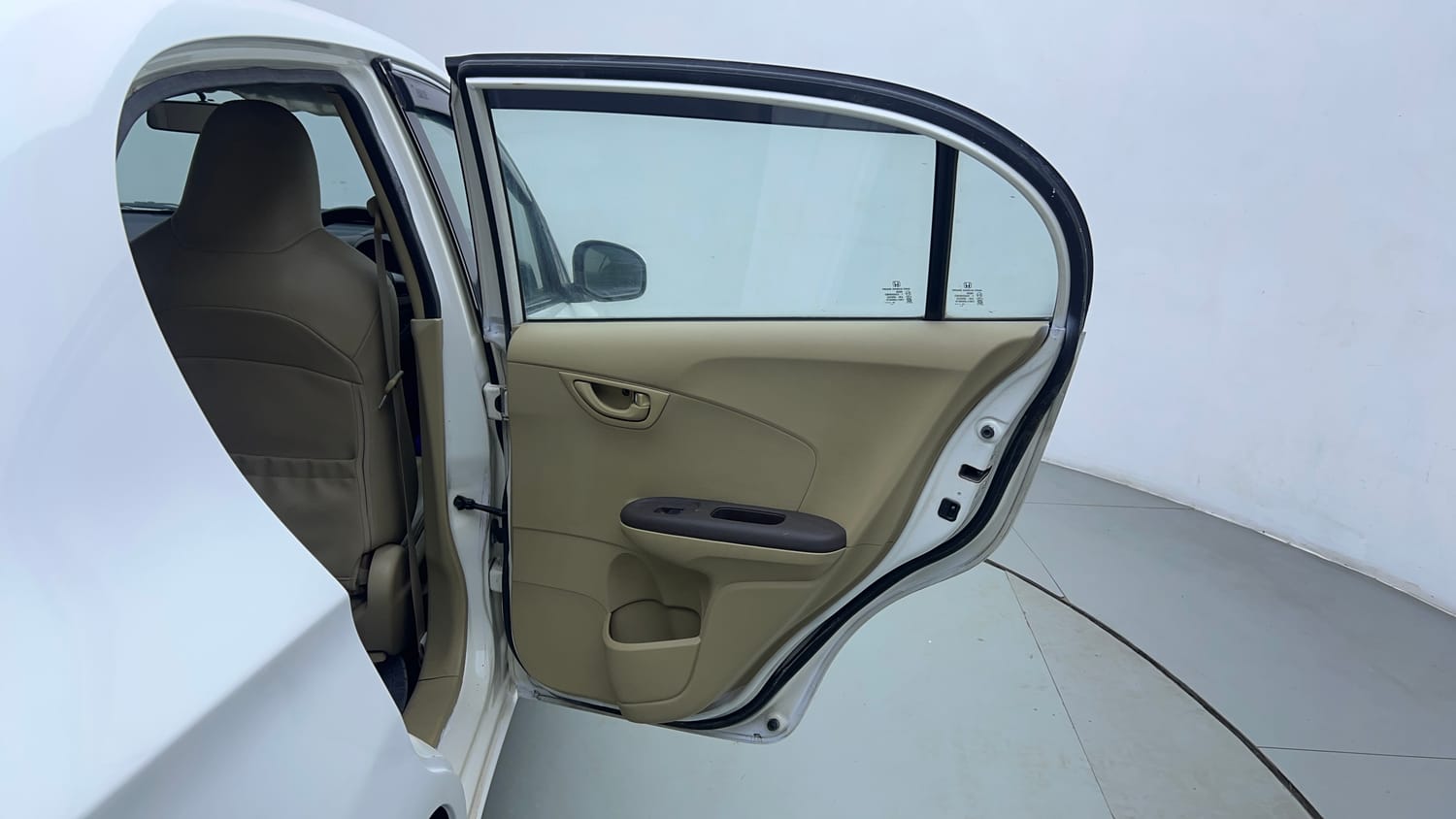 Used 2013 Honda Amaze 1.2 S i-VTEC Petrol Manual interior RIGHT REAR DOOR OPEN VIEW