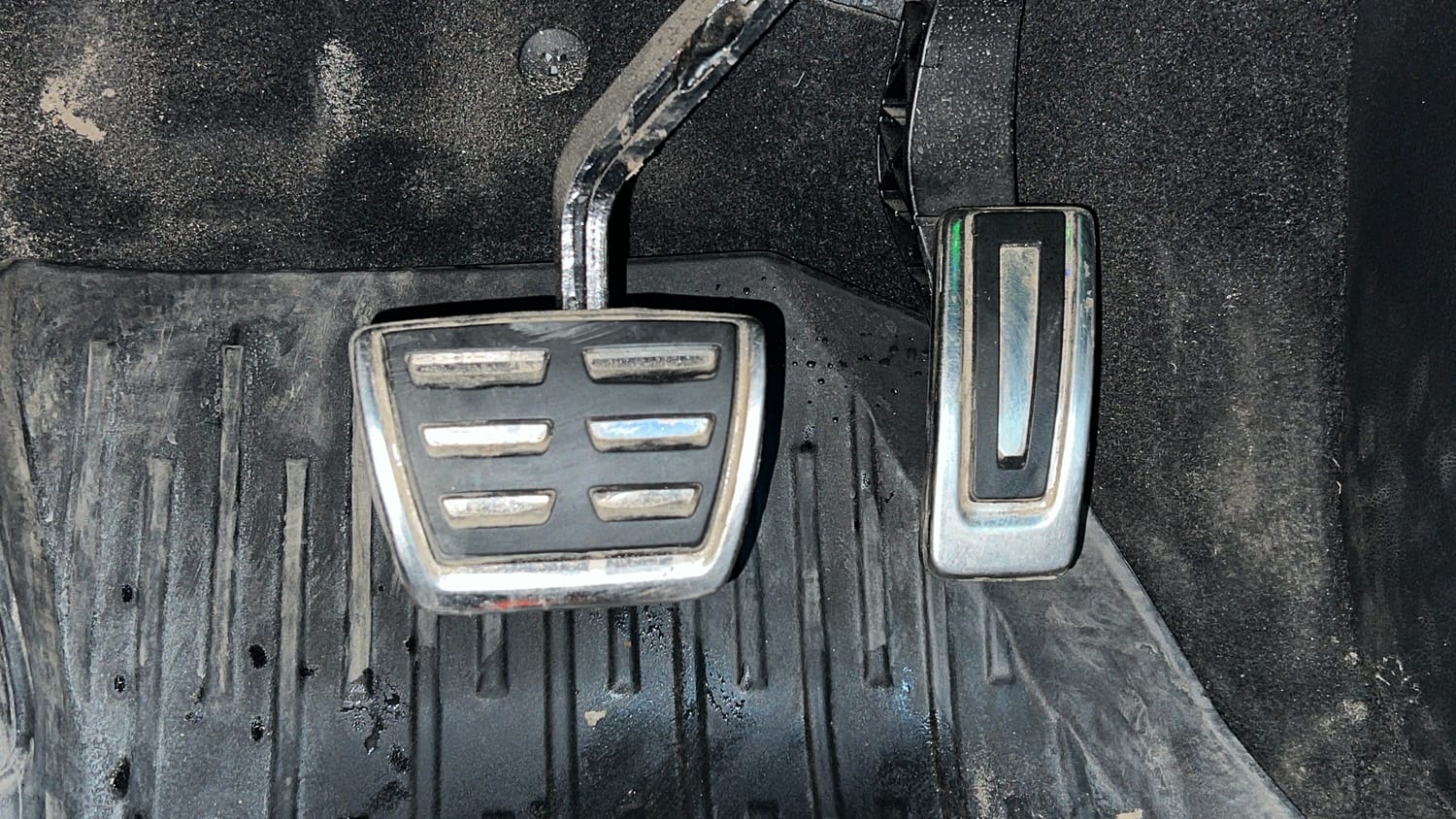 Used 2023 Volkswagen Virtus GT Plus 1.5 TSI EVO DSG Petrol Automatic interior PEDALS VIEW
