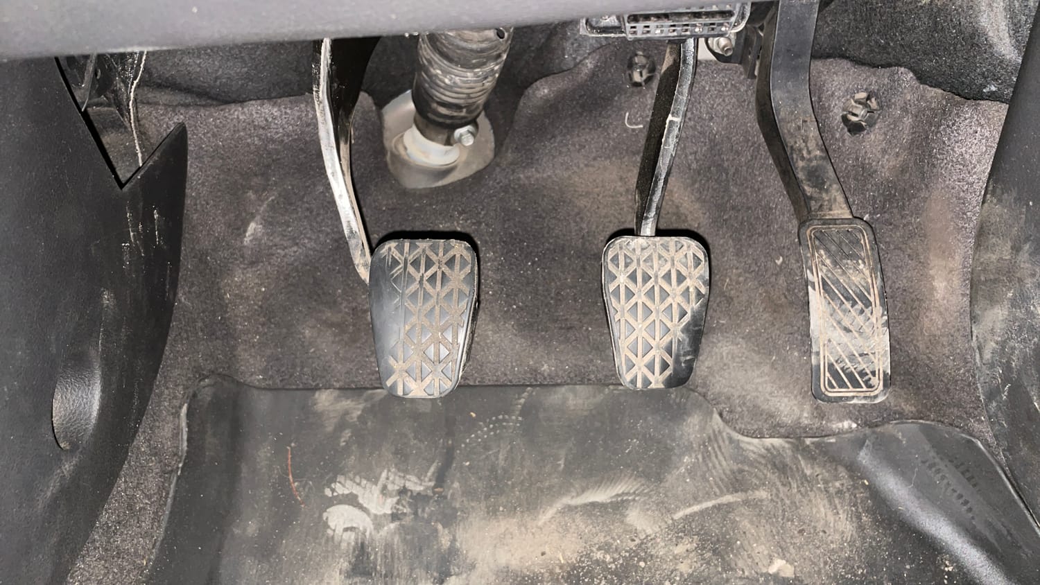 Used 2020 Ford Freestyle Titanium Plus 1.2 Ti-VCT Petrol Manual interior PEDALS VIEW