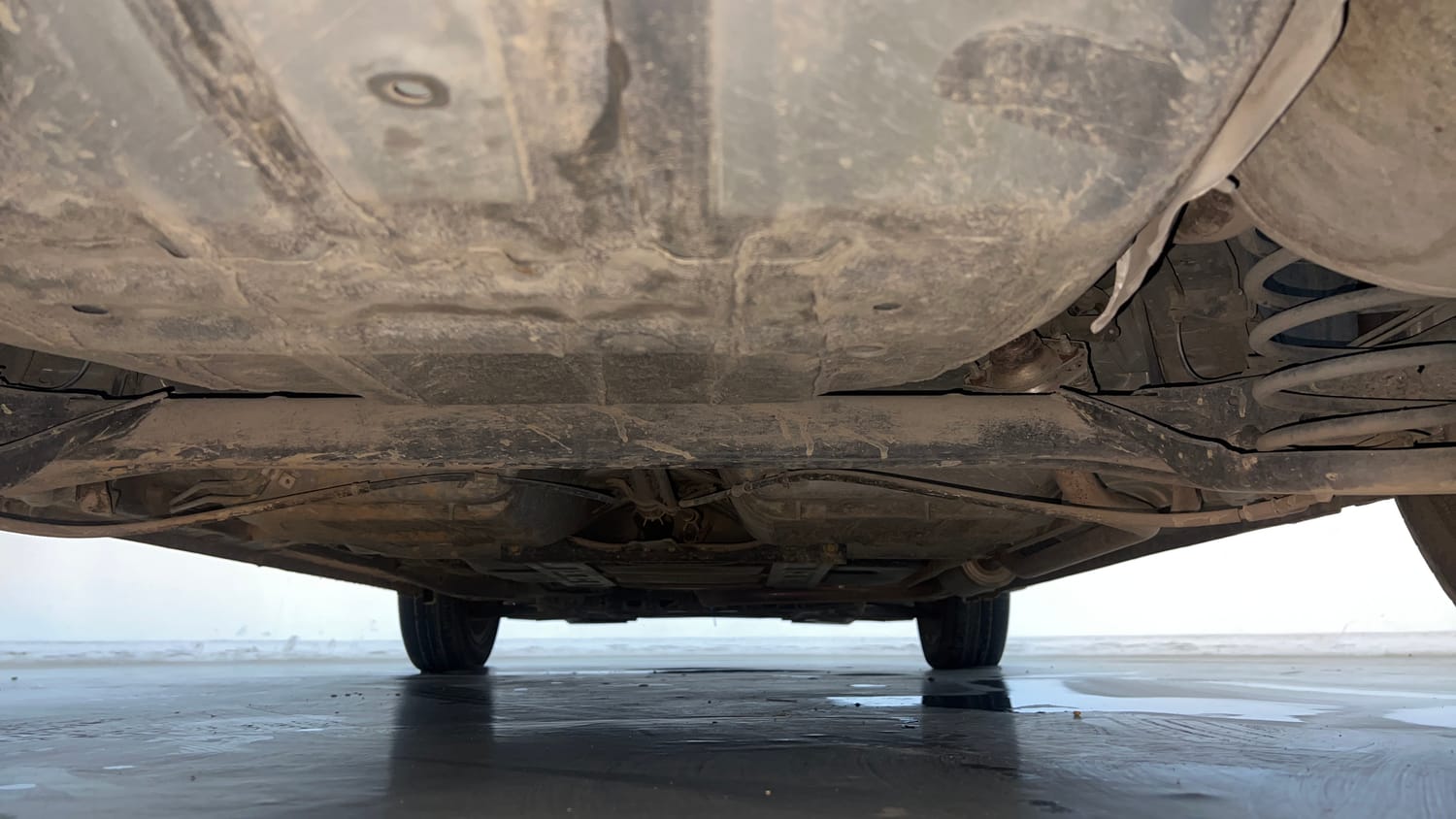 Used 2022 Honda Jazz VX CVT Petrol Automatic extra REAR UNDERBODY VIEW (TAKEN FROM REAR)