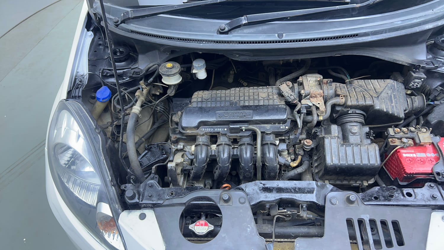 Used 2013 Honda Amaze 1.2 S i-VTEC Petrol Manual engine ENGINE RIGHT SIDE VIEW