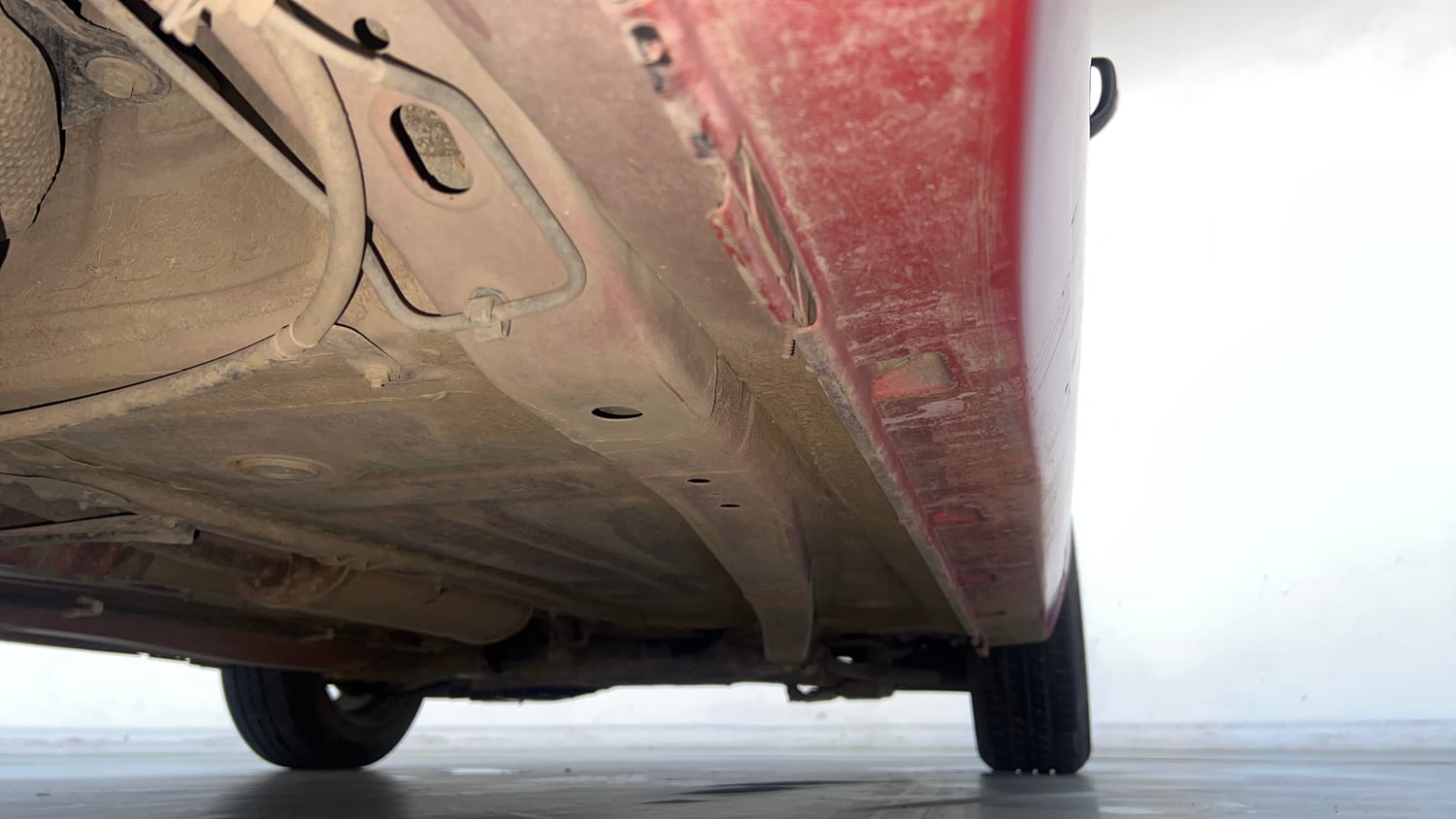 Used 2015 Maruti Suzuki Baleno Delta 1.2 Petrol Manual extra REAR RIGHT UNDERBODY VIEW