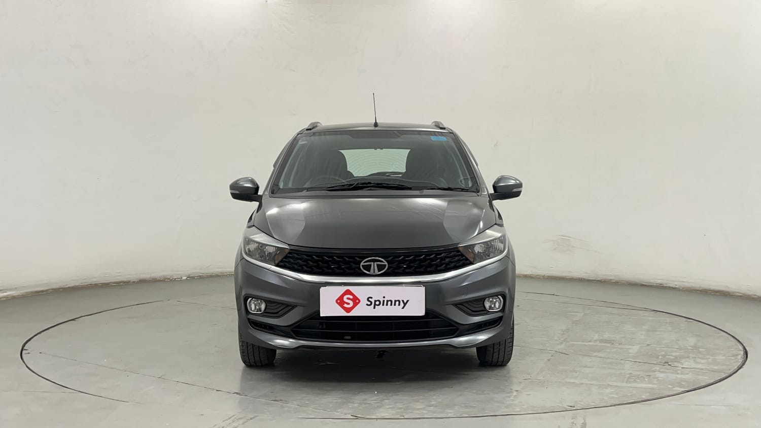 Used 2020 Tata Tiago Revotron XZ Petrol Manual exterior FRONT VIEW
