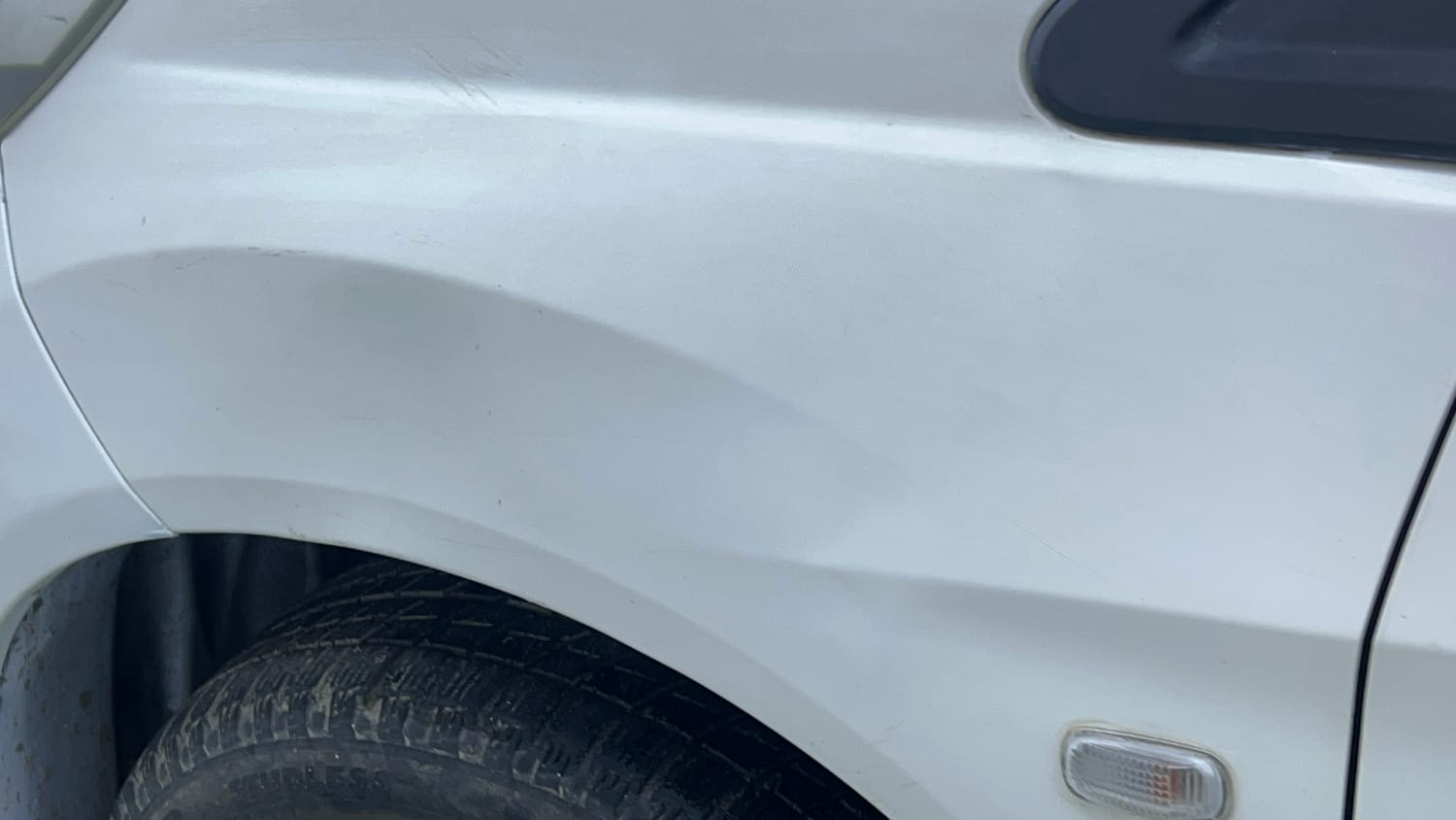 Used 2013 Honda Amaze 1.2 S i-VTEC Petrol Manual dents MINOR DENT