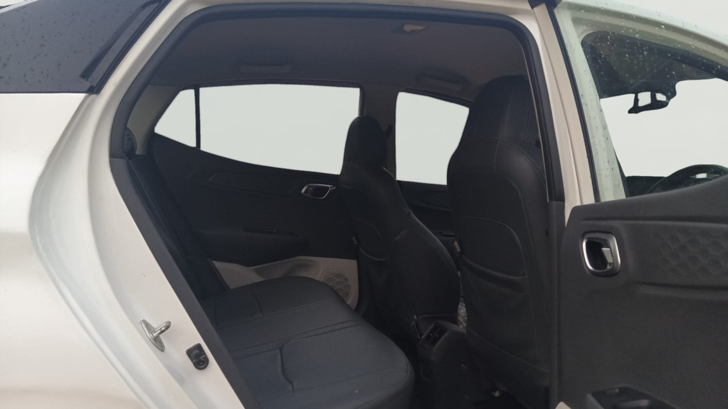 Used 2020 Hyundai Aura SX 1.2 Petrol Petrol Manual interior RIGHT SIDE REAR DOOR CABIN VIEW