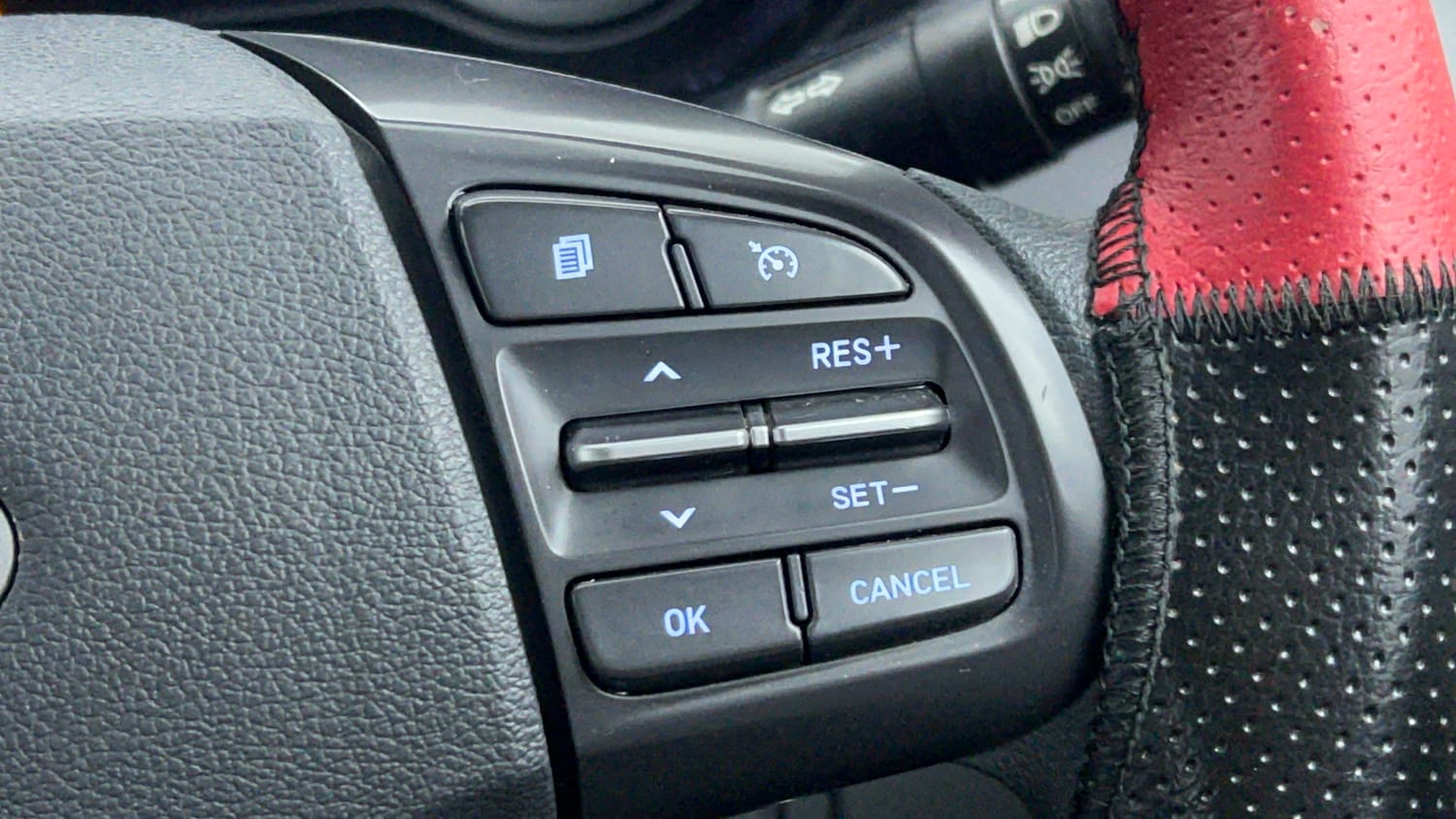Used 2023 Hyundai Grand i10 Nios Sportz 1.2 Kappa VTVT Petrol Manual top_features Cruise control