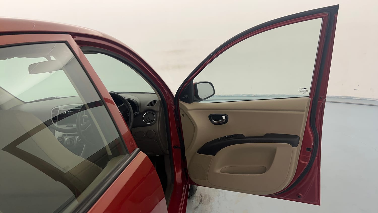 Used 2013 Hyundai i10 Magna 1.1 iRDE2 Petrol Manual interior RIGHT FRONT DOOR OPEN VIEW