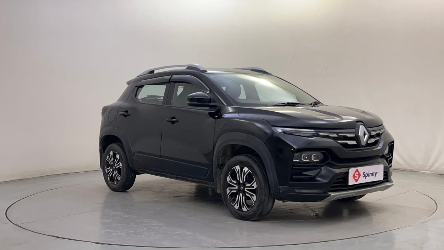 Used 2023 Renault Kiger RXT (O) AMT Petrol Automatic exterior RIGHT FRONT CORNER VIEW
