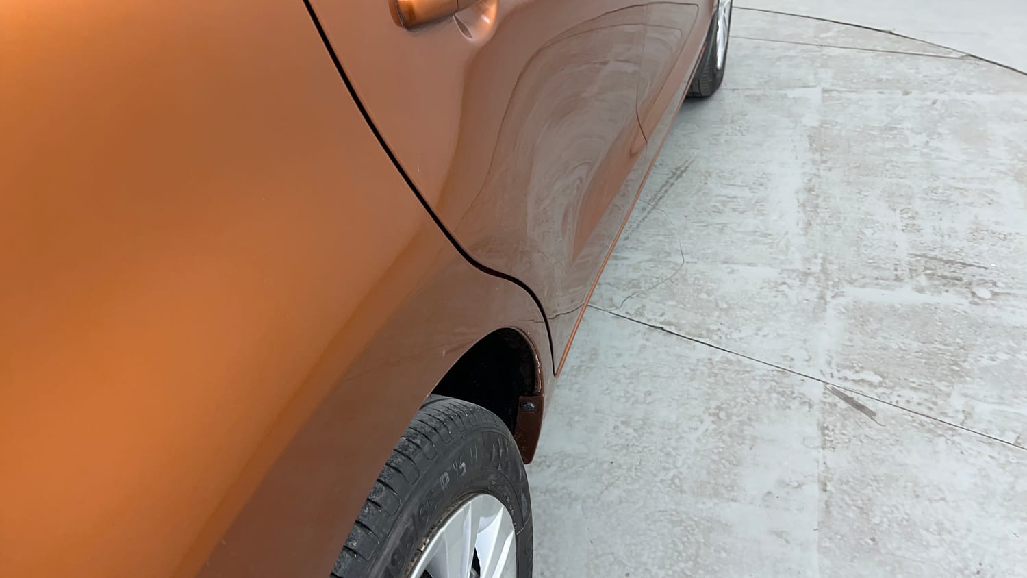 Used 2018 Maruti Suzuki Baleno Delta 1.2 Petrol Manual dents MINOR SCRATCH