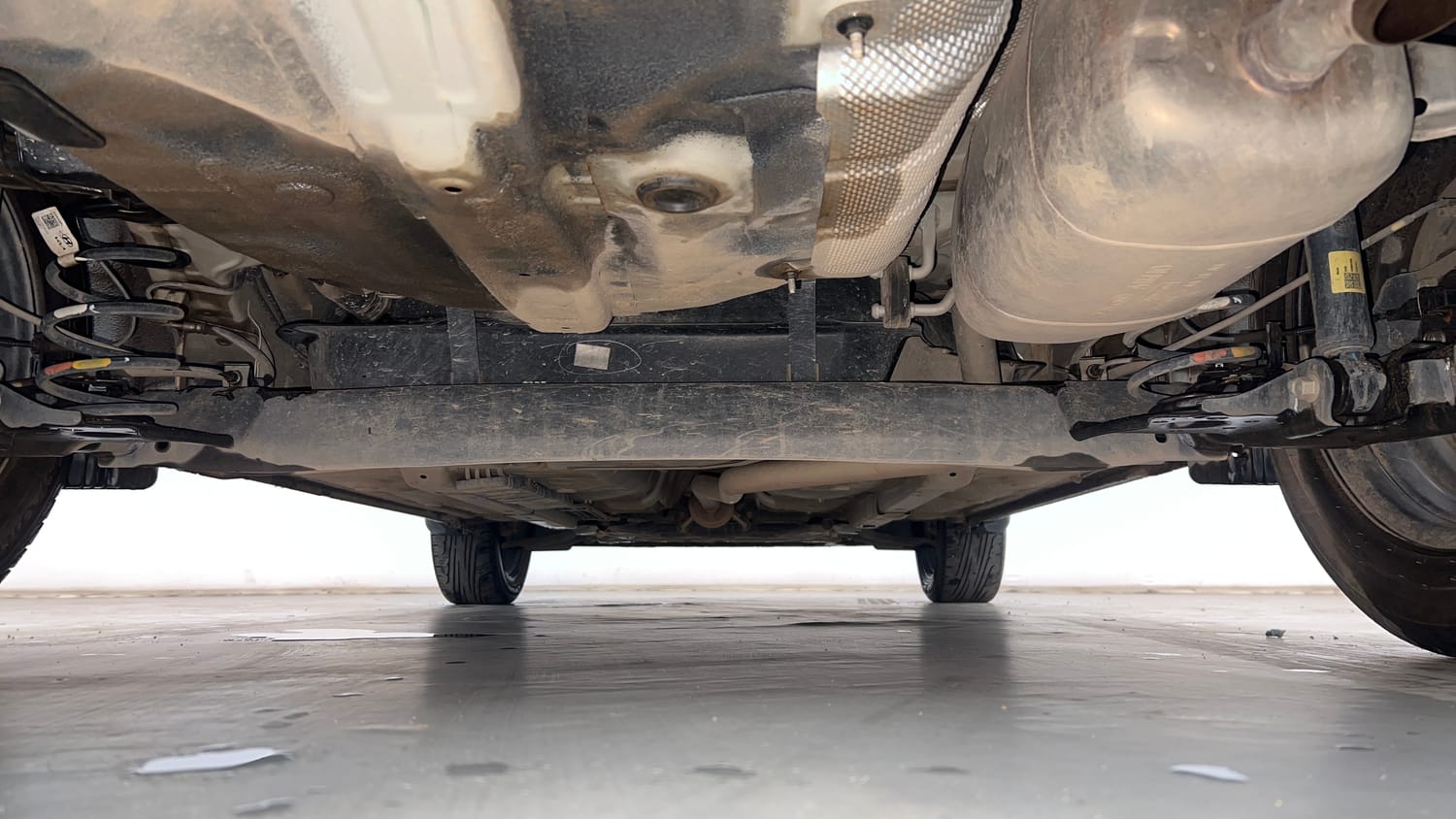 Used 2023 Hyundai Grand i10 Nios Sportz 1.2 Kappa VTVT Petrol Manual extra REAR UNDERBODY VIEW (TAKEN FROM REAR)
