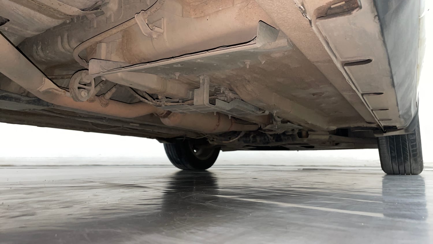 Used 2023 Kia Seltos GTX Plus 1.5 Diesel AT Diesel Automatic extra REAR RIGHT UNDERBODY VIEW