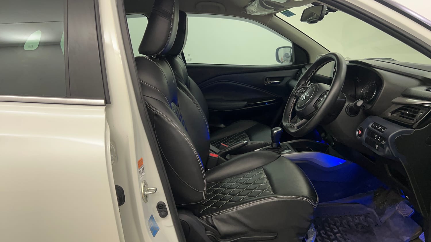 Used 2025 Maruti Suzuki Baleno Alpha AGS Petrol Automatic interior RIGHT SIDE FRONT DOOR CABIN VIEW