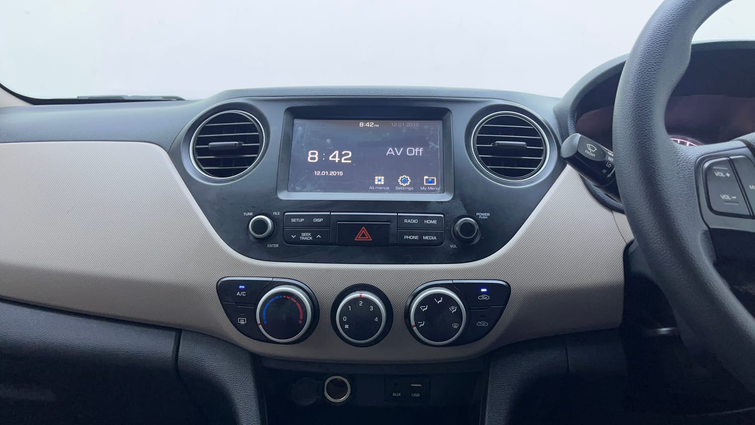 Used 2019 Hyundai Grand i10 Sportz 1.2 Kappa VTVT Petrol Manual interior MUSIC SYSTEM & AC CONTROL VIEW