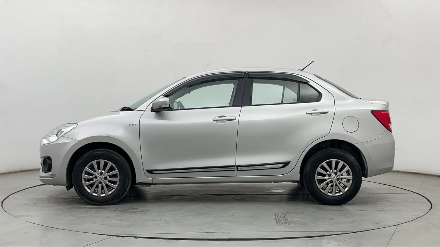 Used 2019 Maruti Suzuki Dzire VXi Petrol Manual exterior LEFT SIDE VIEW