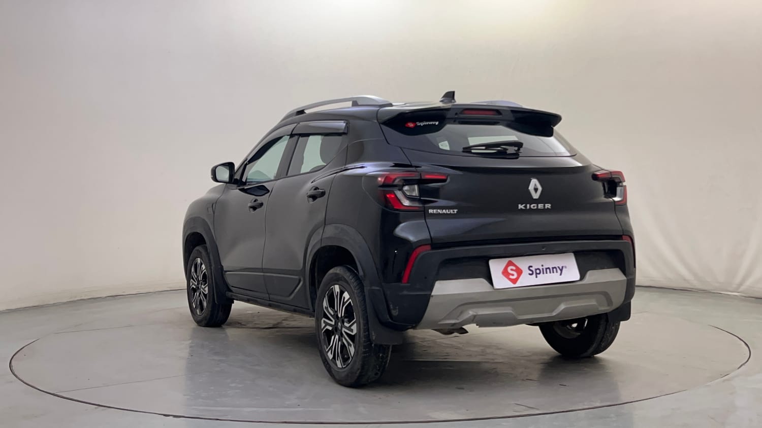 Used 2023 Renault Kiger RXT (O) AMT Petrol Automatic exterior LEFT REAR CORNER VIEW