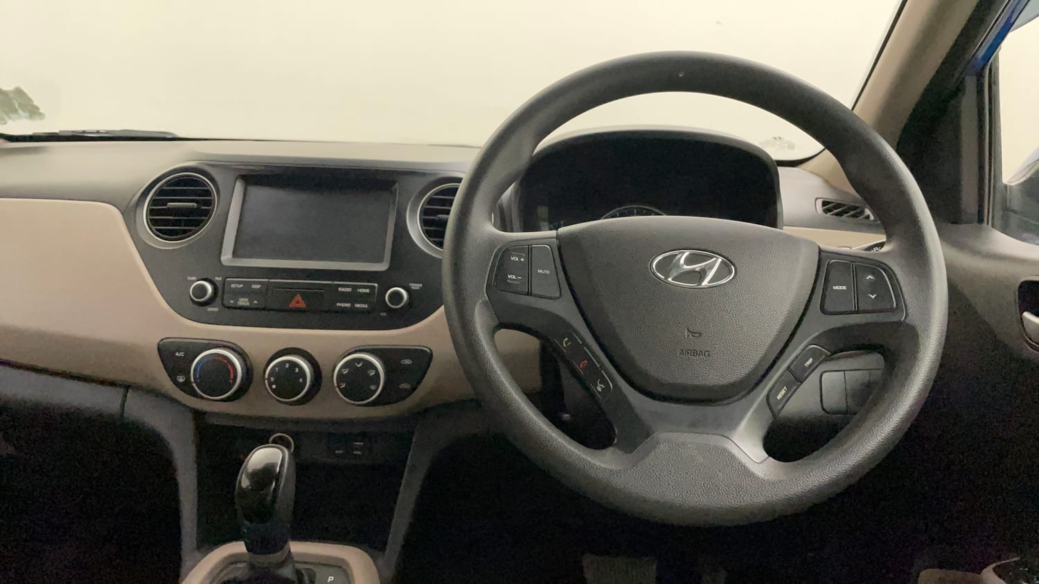 Used 2018 Hyundai Grand i10 Sportz AT 1.2 Kappa VTVT Petrol Automatic interior STEERING VIEW