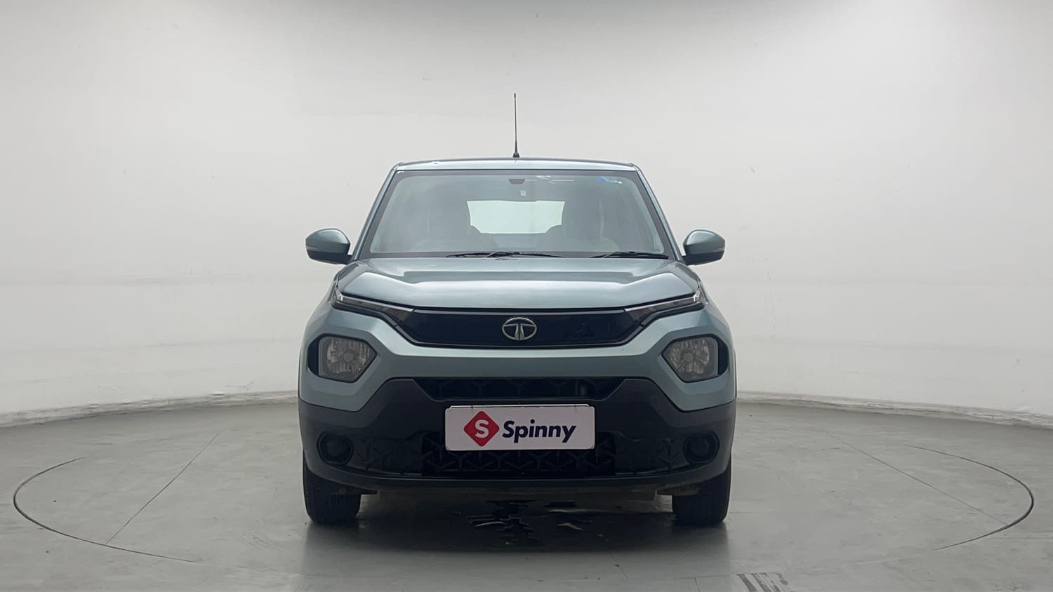 Used 2023 Tata Punch Adventure AMT Petrol Automatic exterior FRONT VIEW