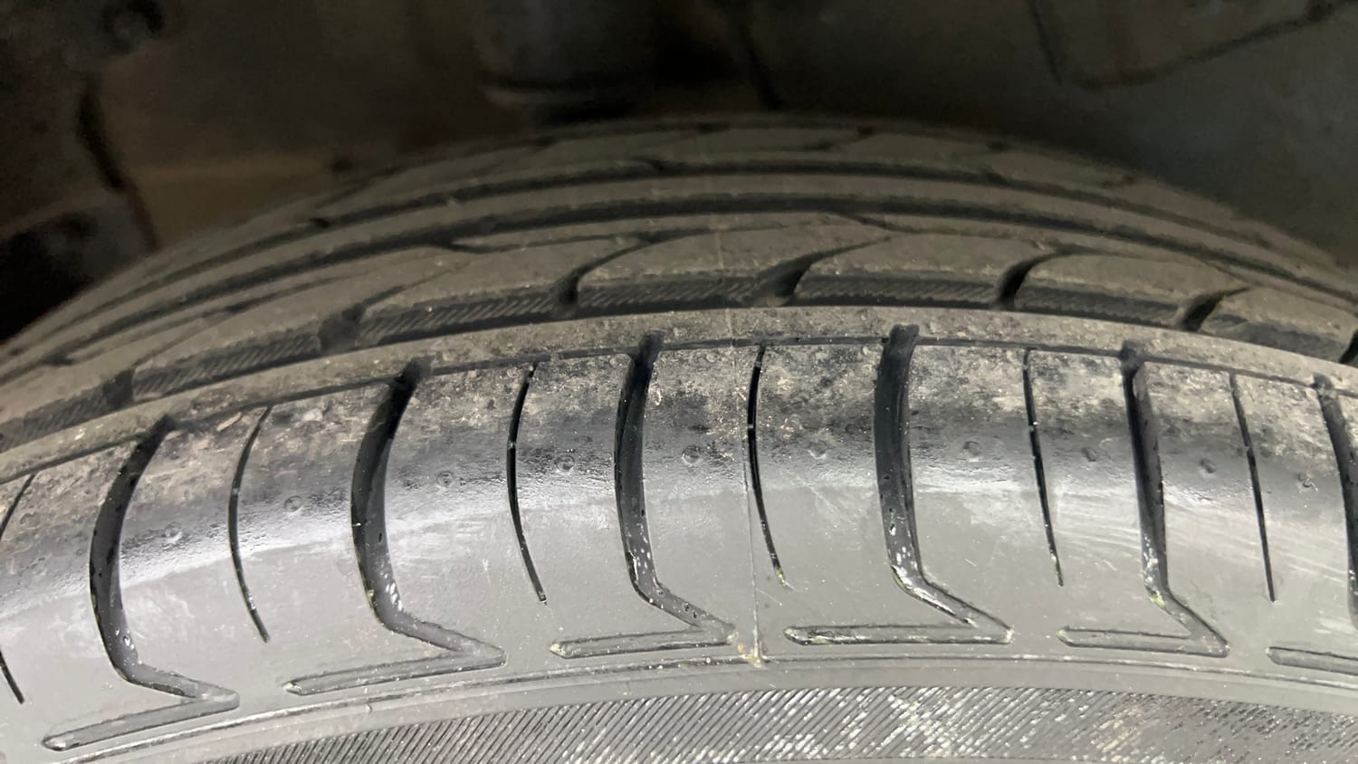 Used 2018 Tata Nexon XZ Diesel Diesel Manual tyres RIGHT REAR TYRE TREAD VIEW