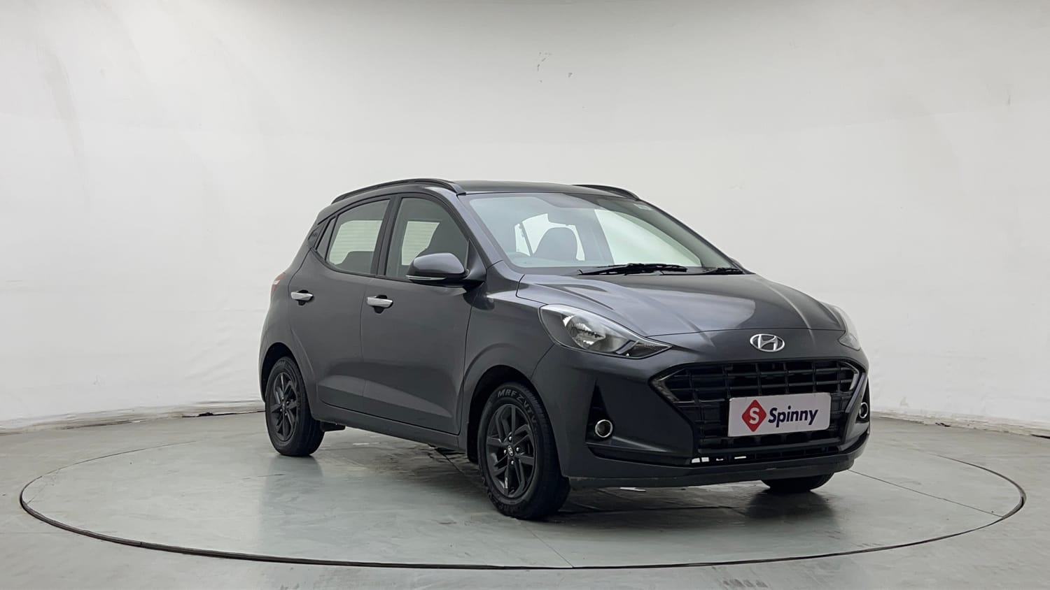 Used 2021 Hyundai Grand i10 Nios Sportz 1.2 Kappa VTVT Petrol Manual exterior RIGHT FRONT CORNER VIEW