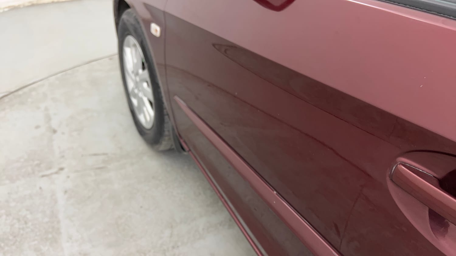 Used 2014 Honda Mobilio V (O) Petrol Petrol Manual dents MINOR SCRATCH