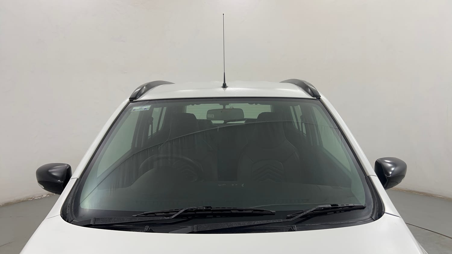 Used 2019 Maruti Suzuki Celerio X Zxi (O) AMT Petrol Automatic exterior FRONT WINDSHIELD VIEW