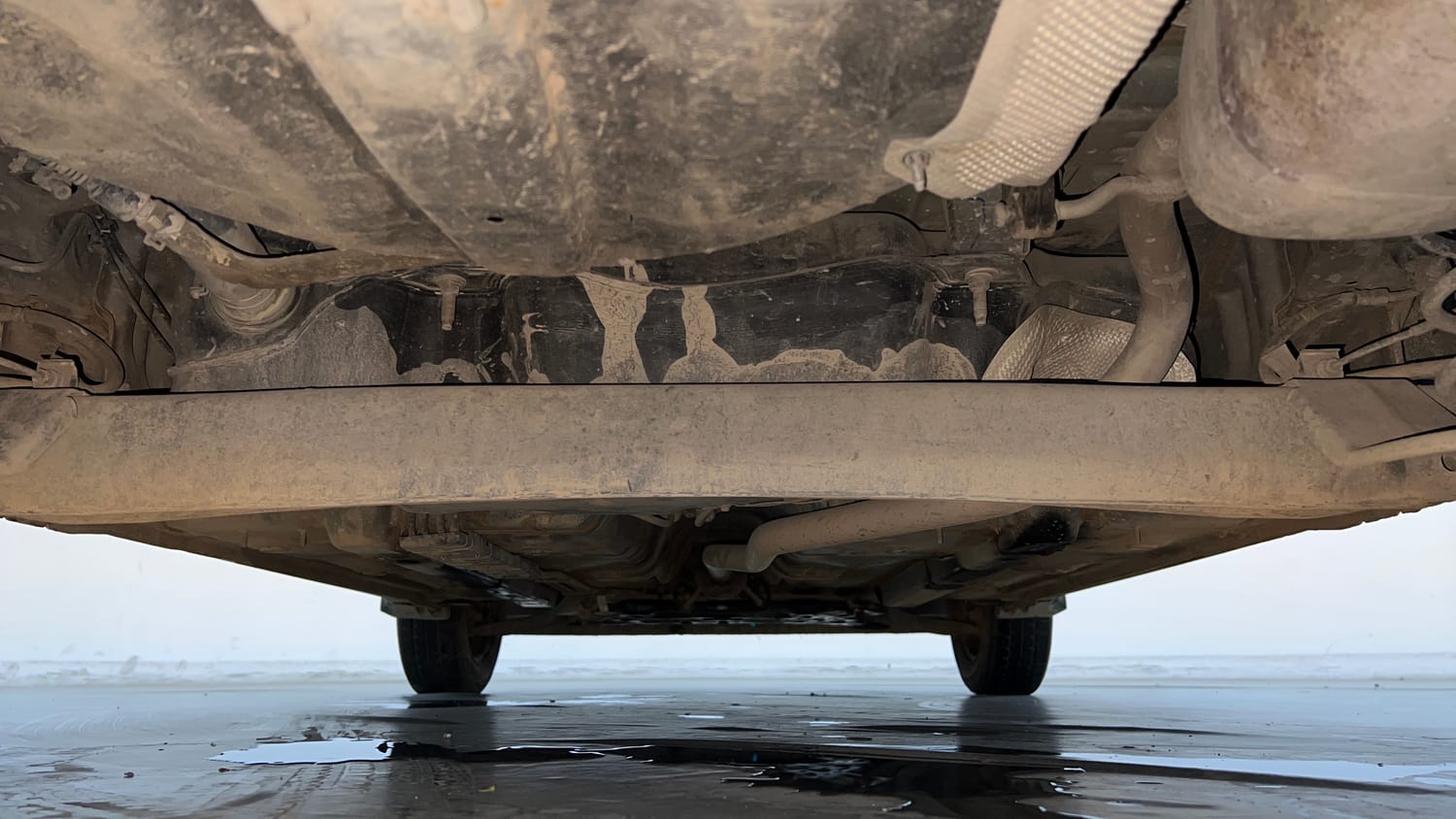 Used 2022 Hyundai Santro Sportz Petrol Manual extra REAR UNDERBODY VIEW (TAKEN FROM REAR)