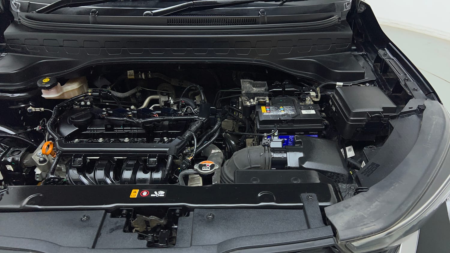 Used 2024 Kia Sonet HTK (O) 1.2 Petrol MT Petrol Manual engine ENGINE LEFT SIDE VIEW