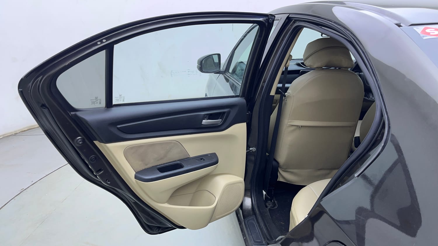 Used 2018 Honda Amaze 1.2 VX i-VTEC Petrol Manual interior LEFT REAR DOOR OPEN VIEW