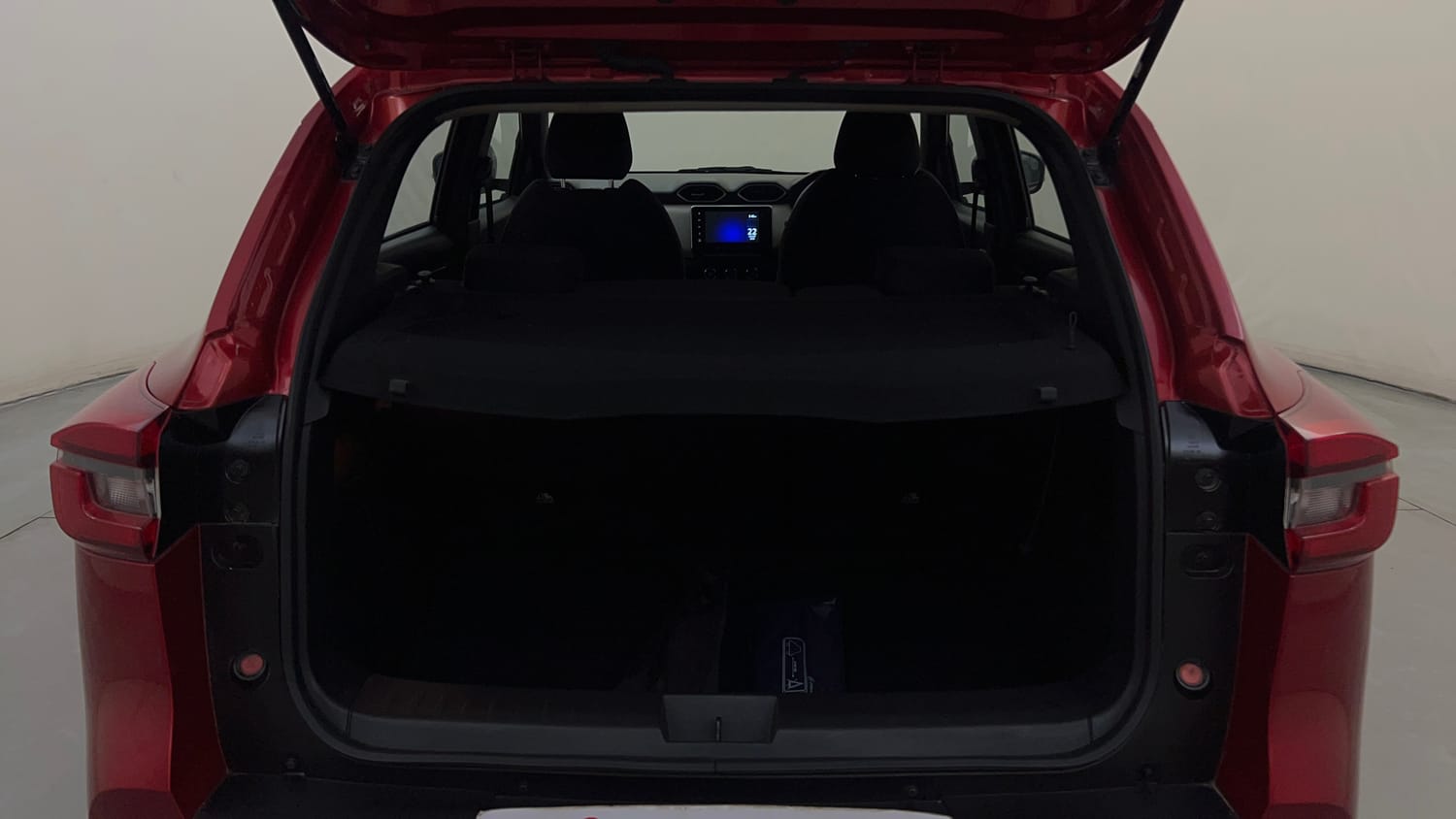 Used 2024 Nissan Magnite XV Petrol Manual interior DICKY INSIDE VIEW