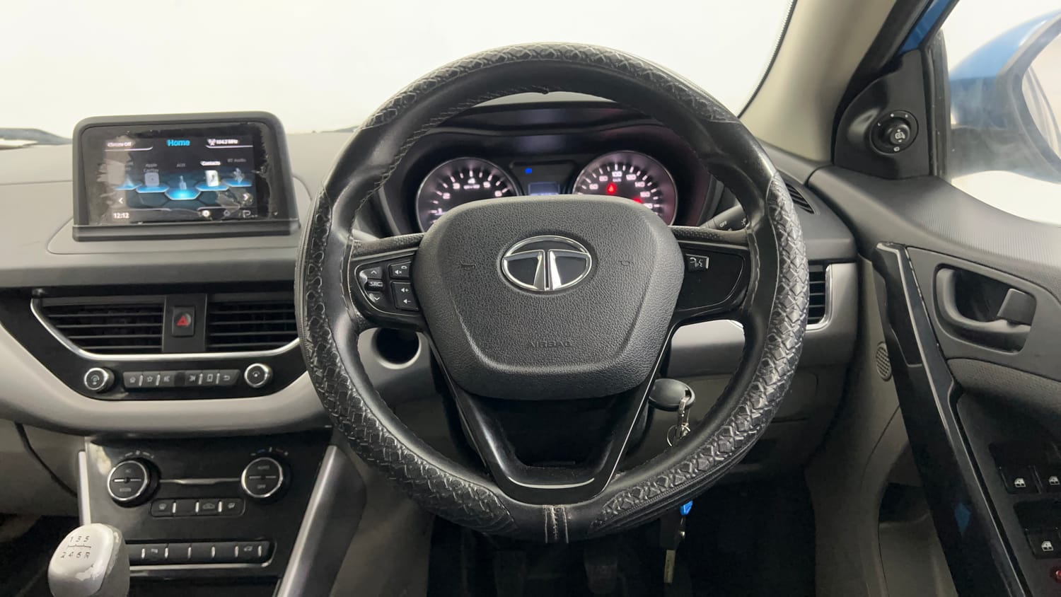 Used 2018 Tata Nexon XZ Diesel Diesel Manual interior STEERING VIEW