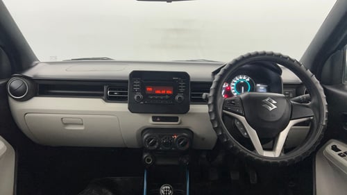 Used 2017 Maruti Suzuki Ignis Delta 1.2 MT Petrol Manual interior DASHBOARD VIEW