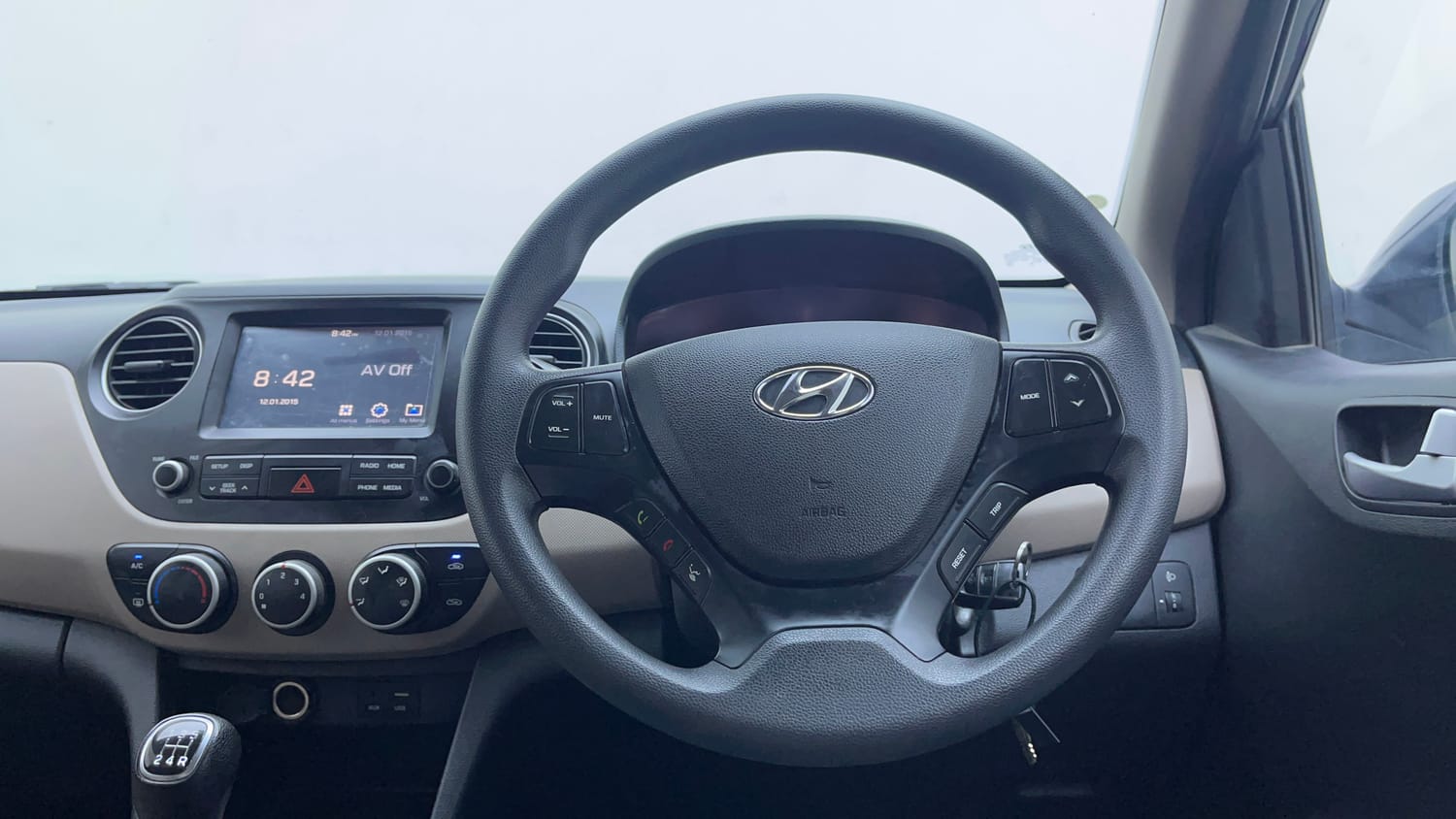 Used 2019 Hyundai Grand i10 Sportz 1.2 Kappa VTVT Petrol Manual interior STEERING VIEW