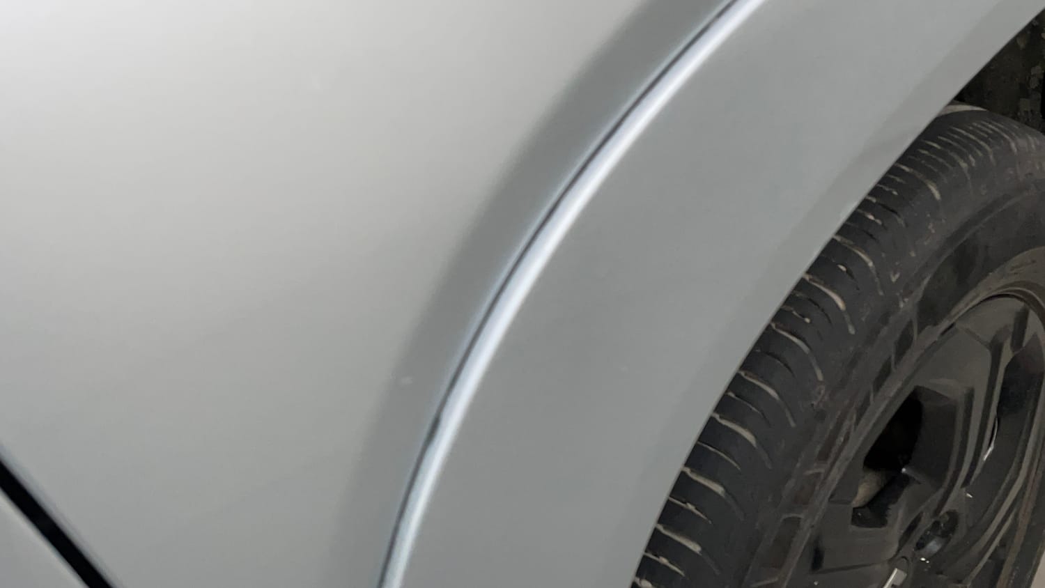 Used 2023 Maruti Suzuki Brezza ZXI AT Petrol Automatic dents MINOR SCRATCH