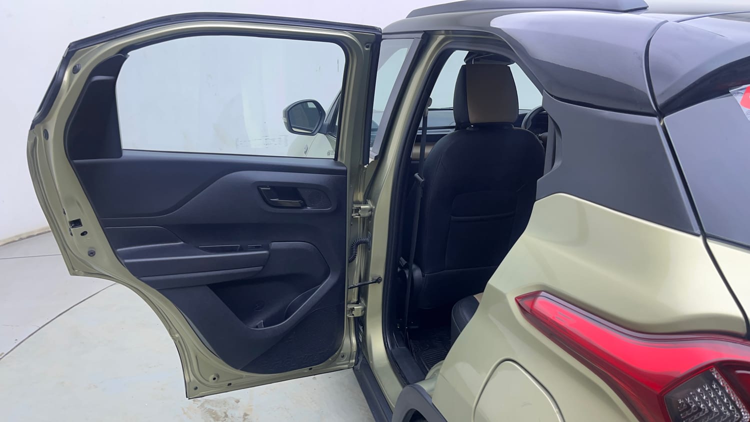 Used 2022 Tata Punch Kaziranga Creative MT Petrol Manual interior LEFT REAR DOOR OPEN VIEW