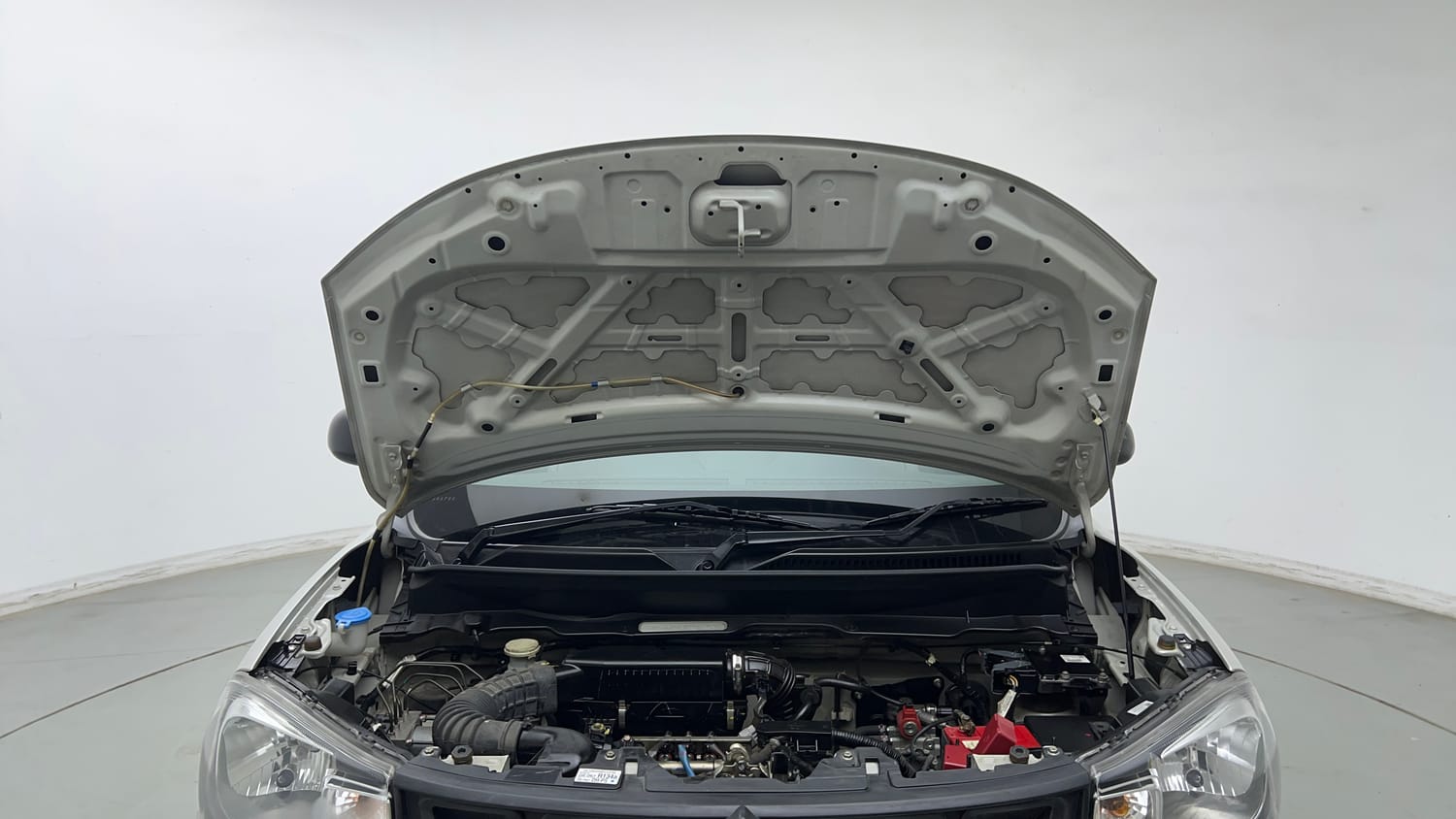 Used 2022 Maruti Suzuki S-Presso VXi (O) CNG Cng Manual engine ENGINE & BONNET OPEN FRONT VIEW