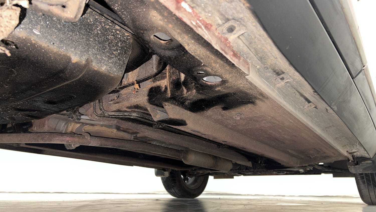 Used 2024 Nissan Magnite XV Petrol Manual extra REAR RIGHT UNDERBODY VIEW