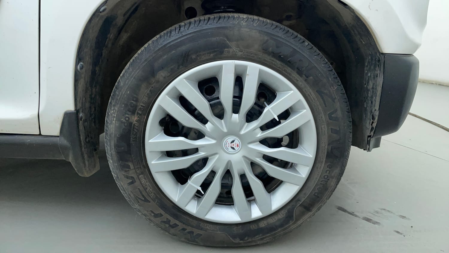 Used 2023 Maruti Suzuki S-Presso VXi S-CNG Cng Manual tyres RIGHT FRONT TYRE RIM VIEW