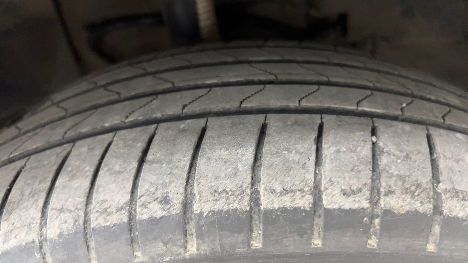 Used 2018 Tata Nexon XZ Diesel Diesel Manual tyres RIGHT FRONT TYRE TREAD VIEW